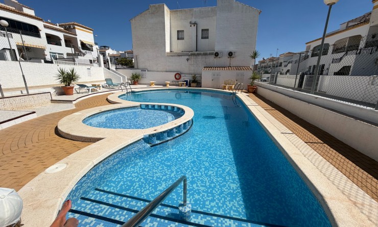 Wederverkoop - Appartement - Orihuela - Entre Naranjos Vistabella