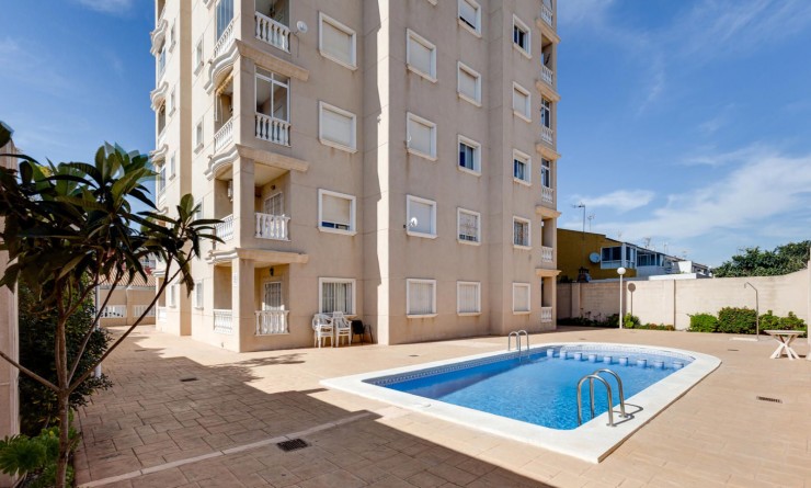 Wederverkoop - Appartement - Torrevieja - Nueva Torrevieja