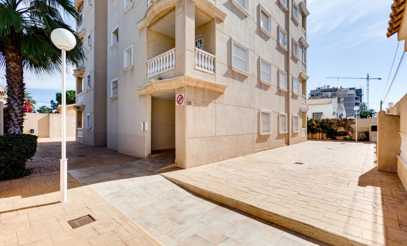 Wederverkoop - Appartement - Torrevieja - Nueva Torrevieja