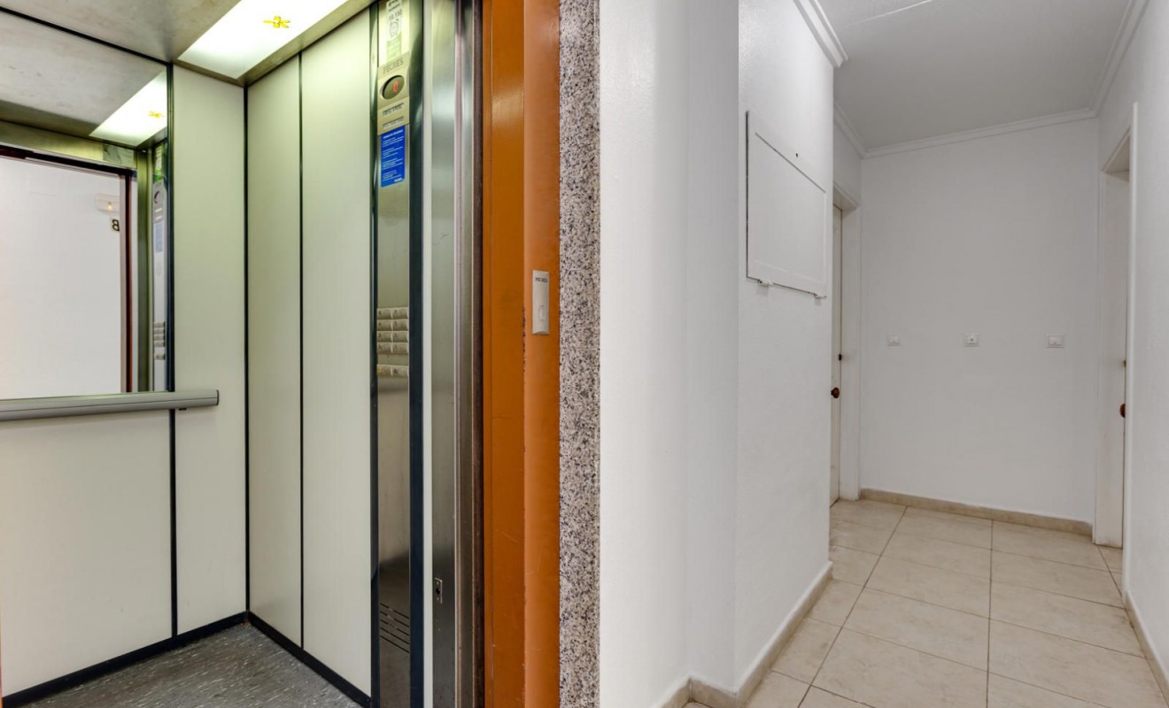 Wederverkoop - Appartement - Torrevieja - Nueva Torrevieja