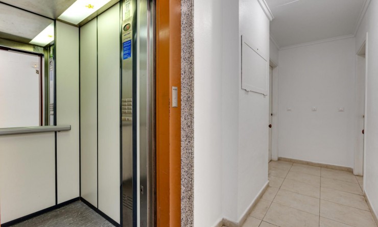 Wederverkoop - Appartement - Torrevieja - Nueva Torrevieja