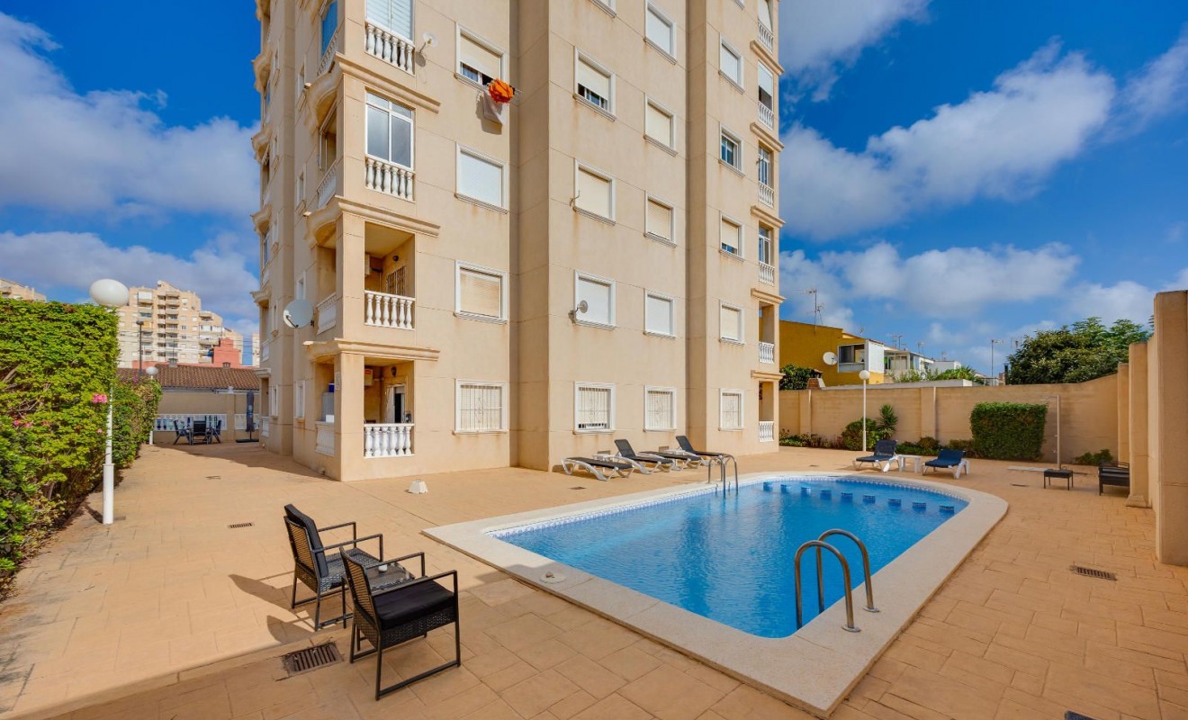 Wederverkoop - Appartement - Torrevieja - Nueva Torrevieja