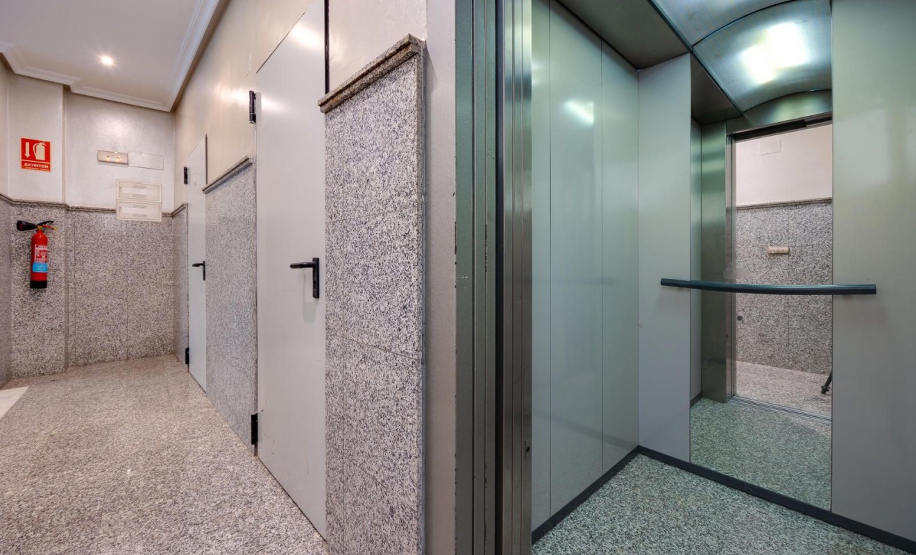 Wederverkoop - Penthouse - Torrevieja - Playa del Acequión