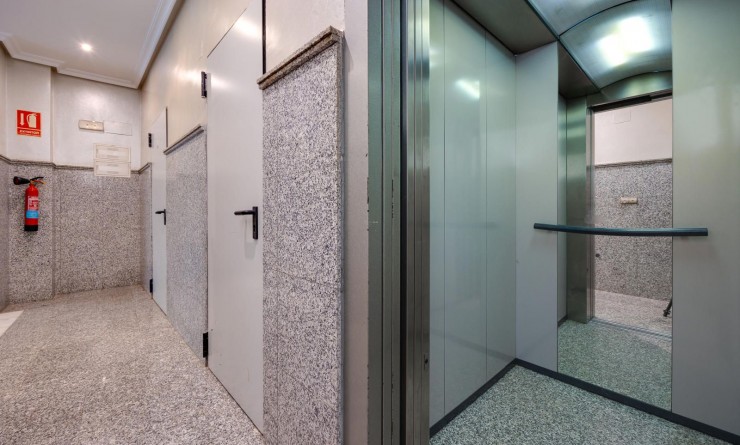 Wederverkoop - Penthouse - Torrevieja - Playa del Acequión