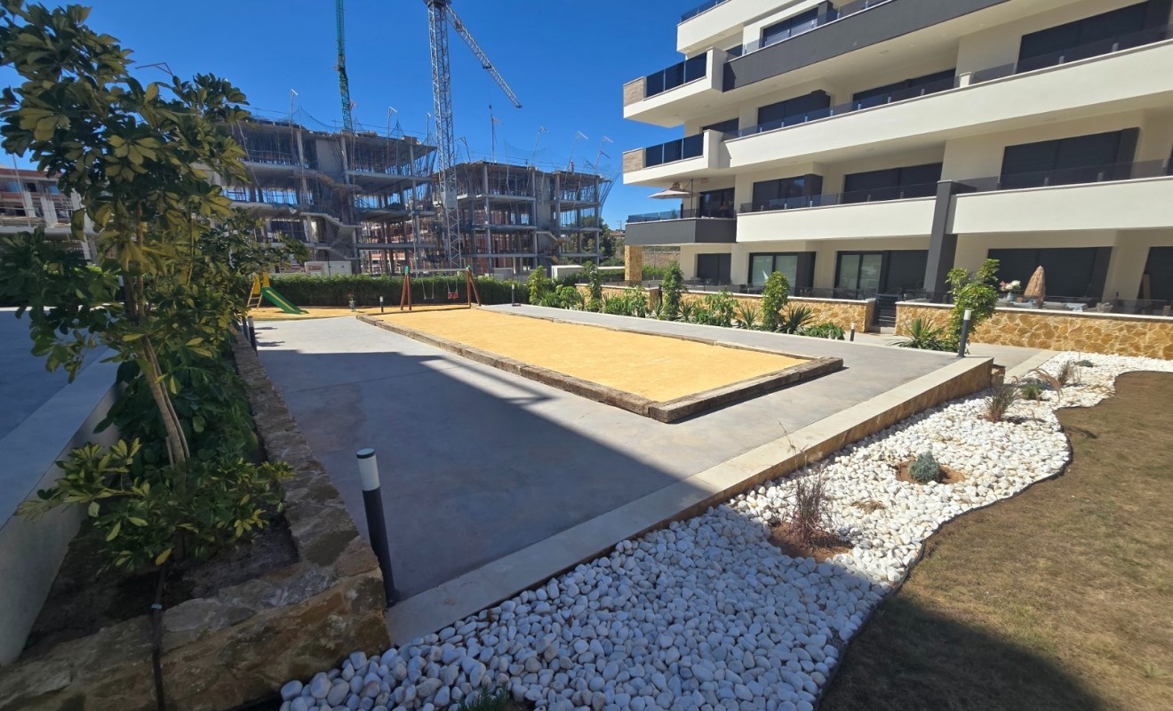 Wederverkoop - Apartment / Flat * - Orihuela Costa * - Los Altos *
