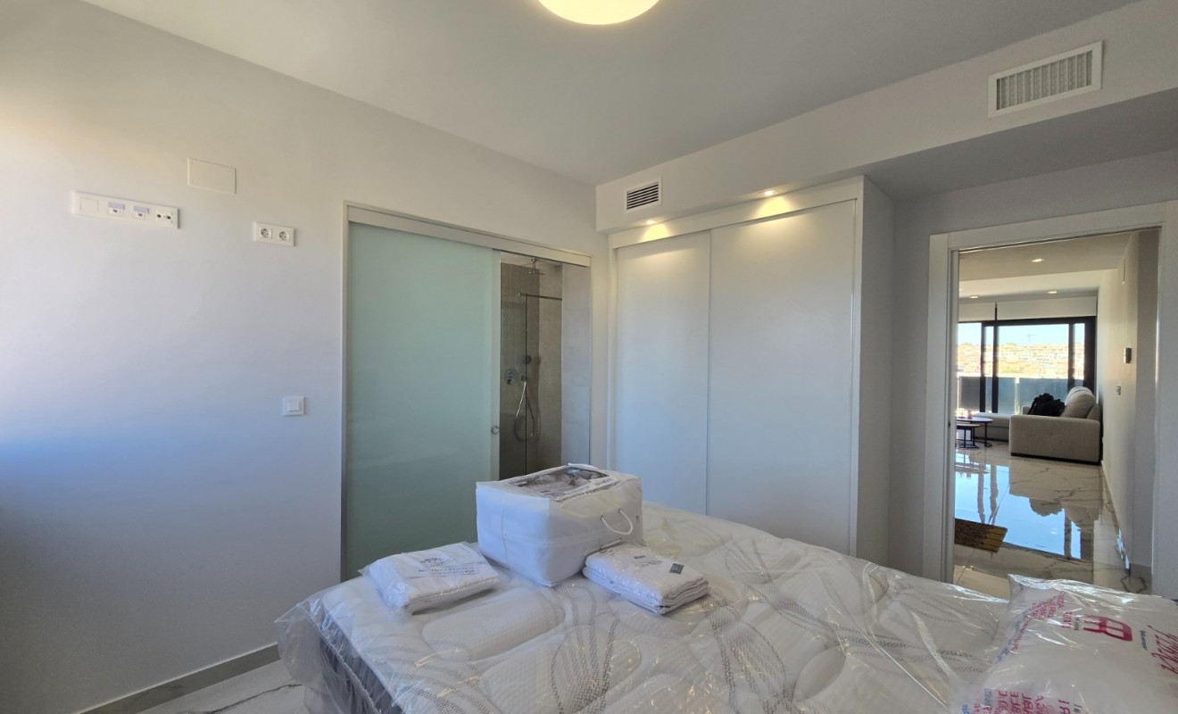 Wederverkoop - Apartment / Flat * - Orihuela Costa * - Los Altos *