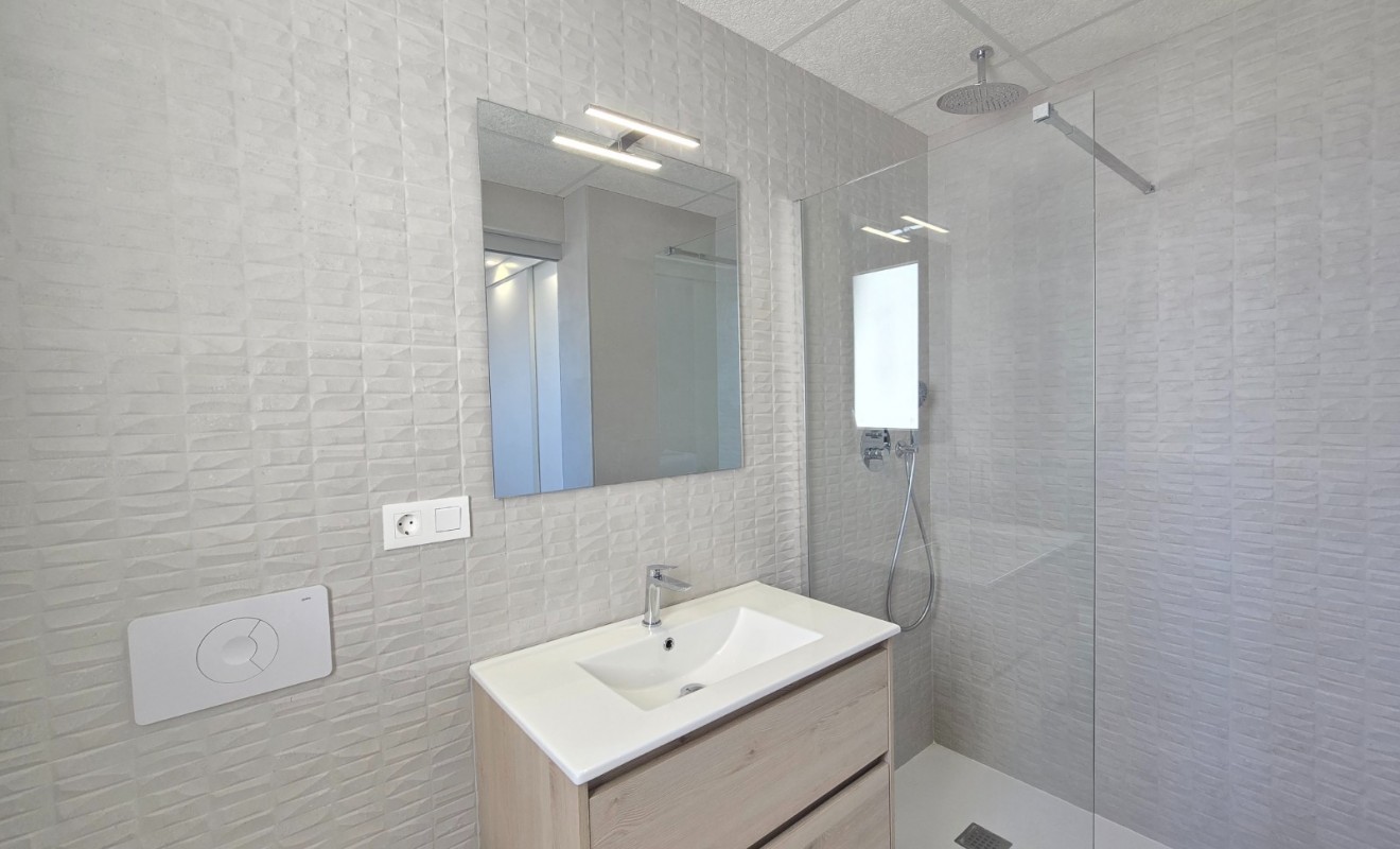 Wederverkoop - Apartment / Flat * - Orihuela Costa * - Los Altos *