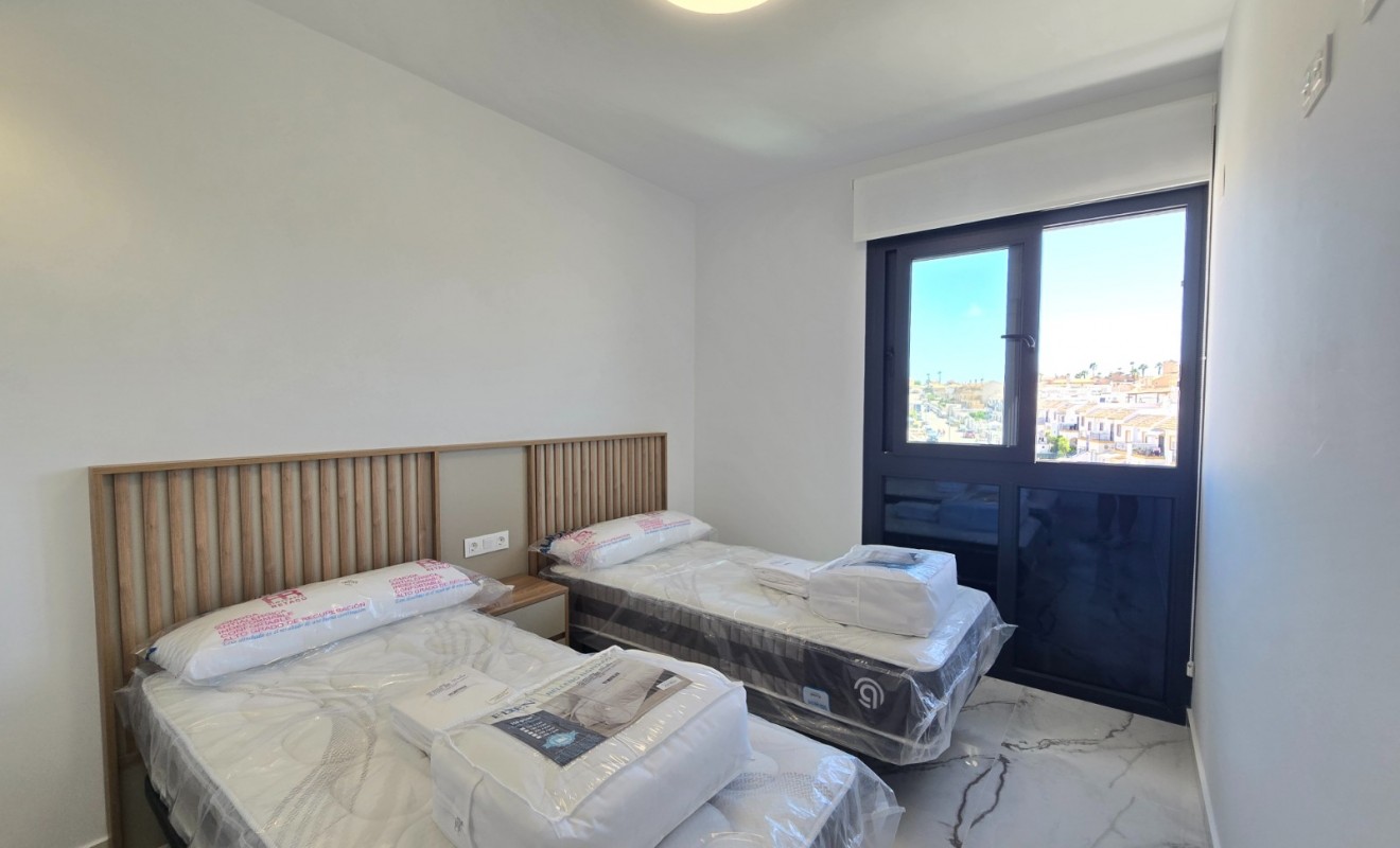 Wederverkoop - Apartment / Flat * - Orihuela Costa * - Los Altos *