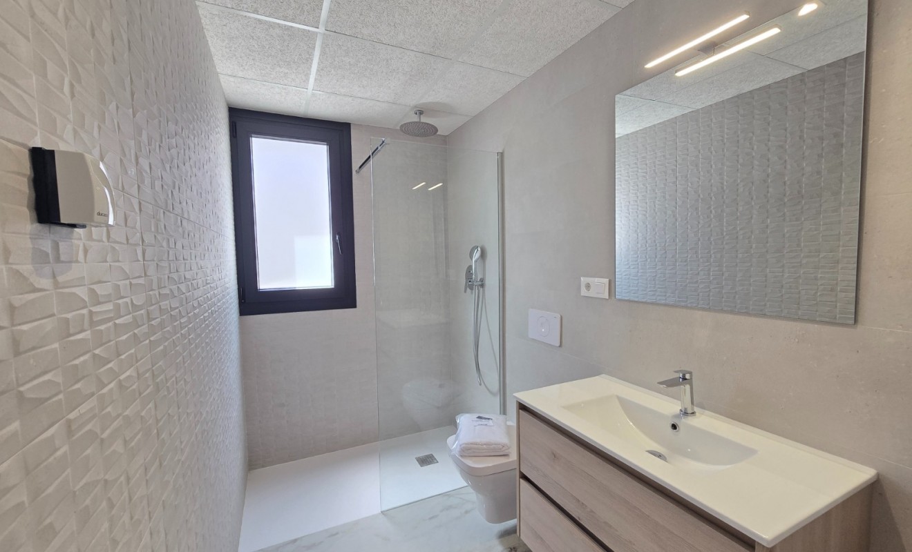 Wederverkoop - Apartment / Flat * - Orihuela Costa * - Los Altos *