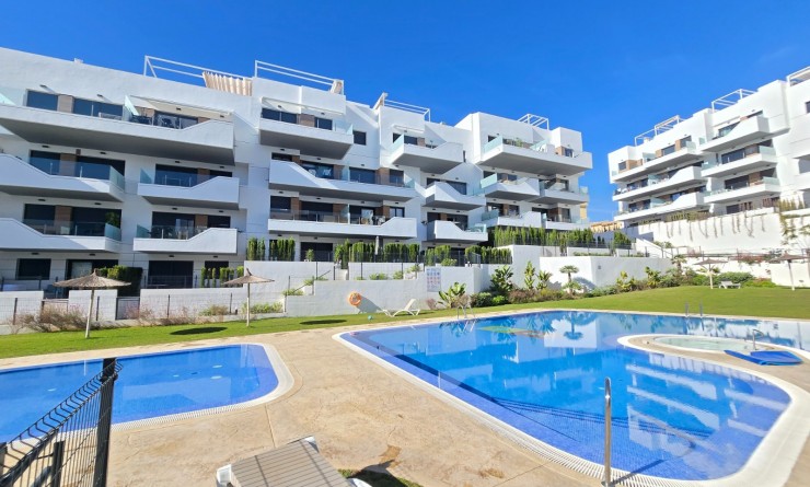 Wederverkoop - Apartment / Flat * - Orihuela Costa * - Villamartín *