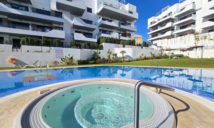 Wederverkoop - Apartment / Flat * - Orihuela Costa * - Villamartín *