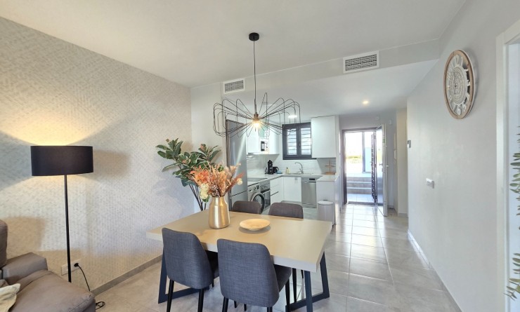 Wederverkoop - Apartment / Flat * - Orihuela Costa * - Villamartín *