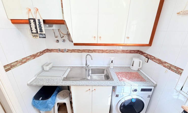 Wederverkoop - Apartment / flat - Los Montesinos - La herrada