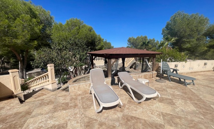 Wederverkoop - Villa - Orihuela - Torremendo