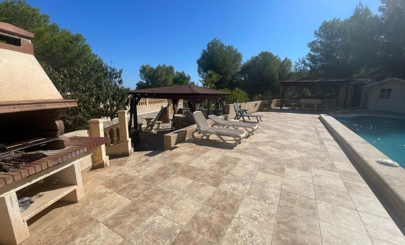 Wederverkoop - Villa - Orihuela - Torremendo