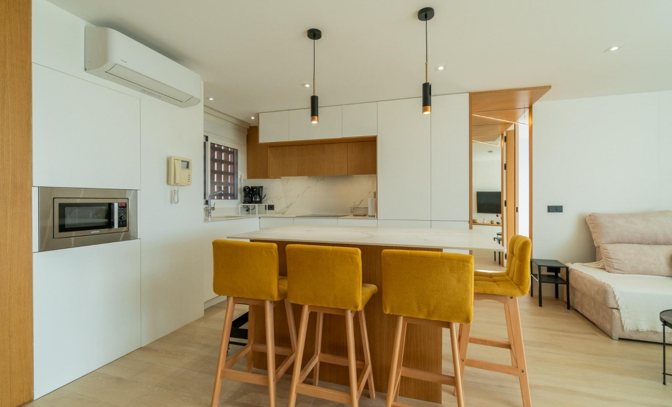 Wederverkoop - Appartement - Guardamar del Segura - Puerto Deportivo