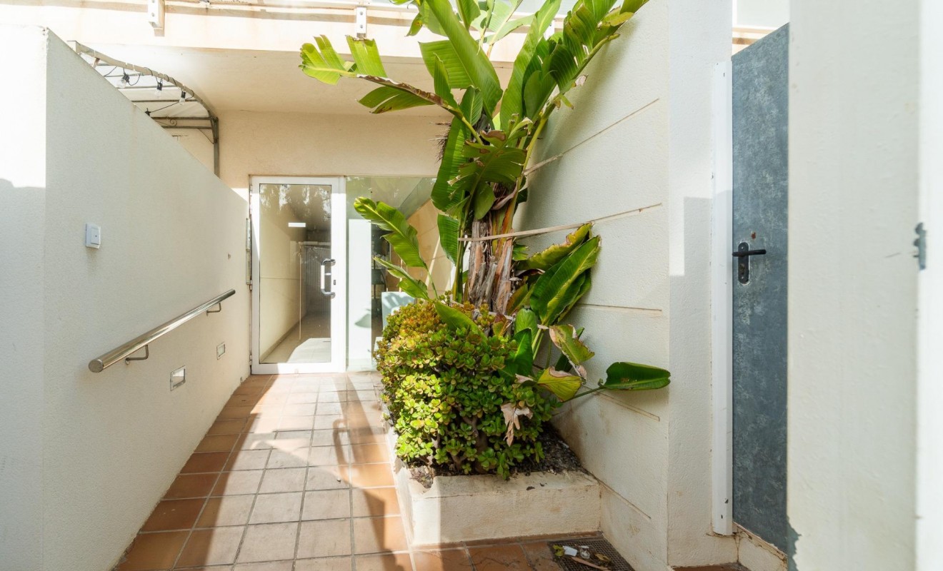 Wederverkoop - Appartement - Guardamar del Segura - Puerto Deportivo