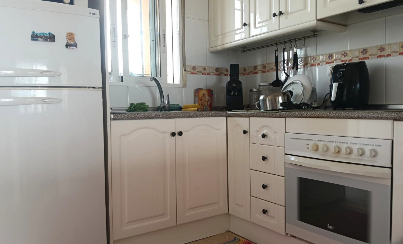 Wederverkoop - Apartment / flat - Los Montesinos - Urbanizacion montesol