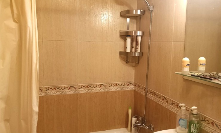 Wederverkoop - Apartment / flat - Los Montesinos - Urbanizacion montesol