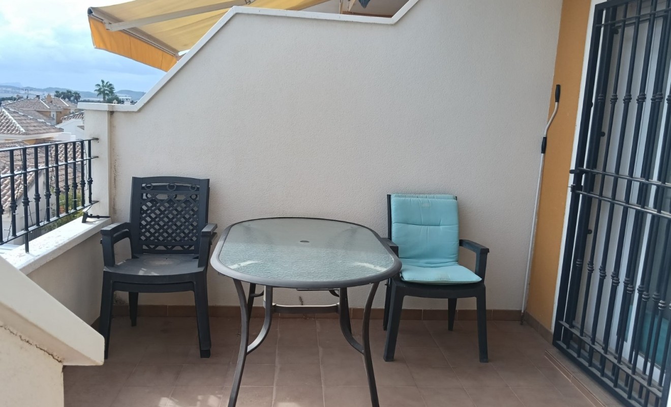 Wederverkoop - Apartment / flat - Los Montesinos - Urbanizacion montesol