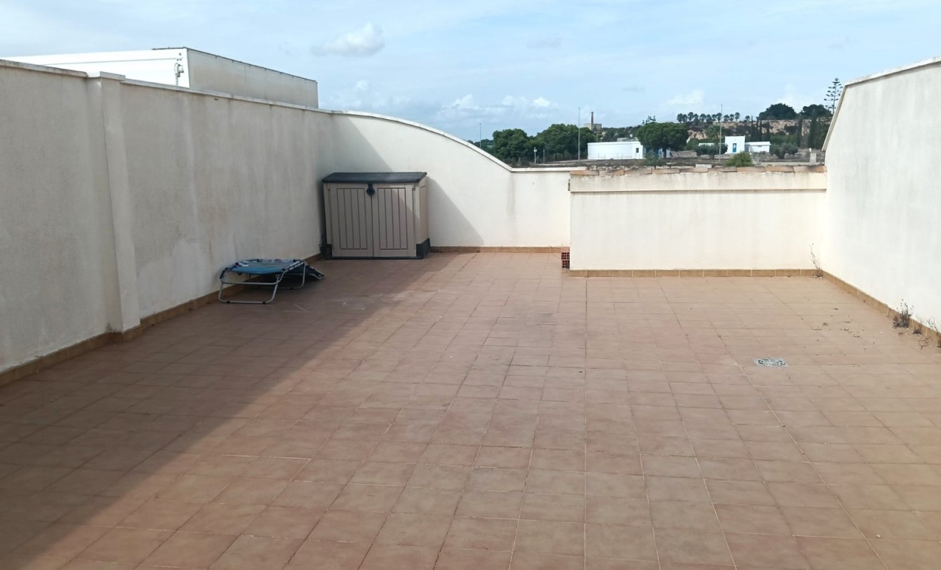 Wederverkoop - Apartment / flat - Los Montesinos - Urbanizacion montesol