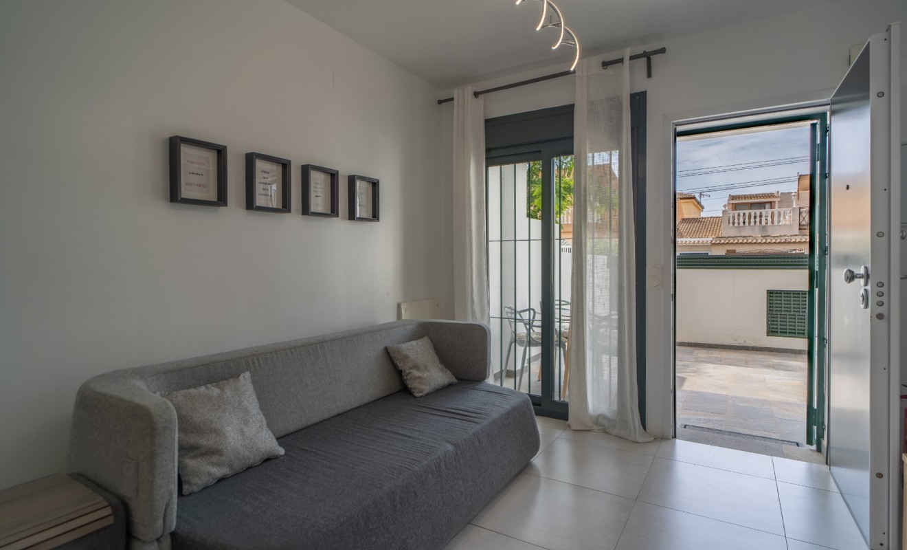 Wederverkoop - Apartment / flat - Pilar de la Horadada - Mil Palmeras