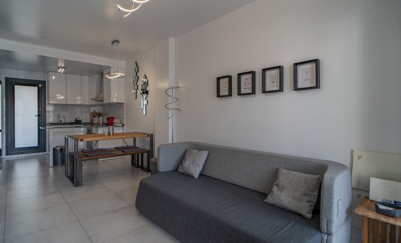 Wederverkoop - Apartment / flat - Pilar de la Horadada - Mil Palmeras