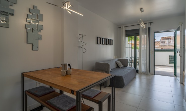 Wederverkoop - Apartment / flat - Pilar de la Horadada - Mil Palmeras