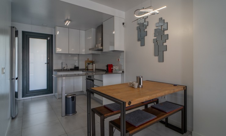 Wederverkoop - Apartment / flat - Pilar de la Horadada - Mil Palmeras