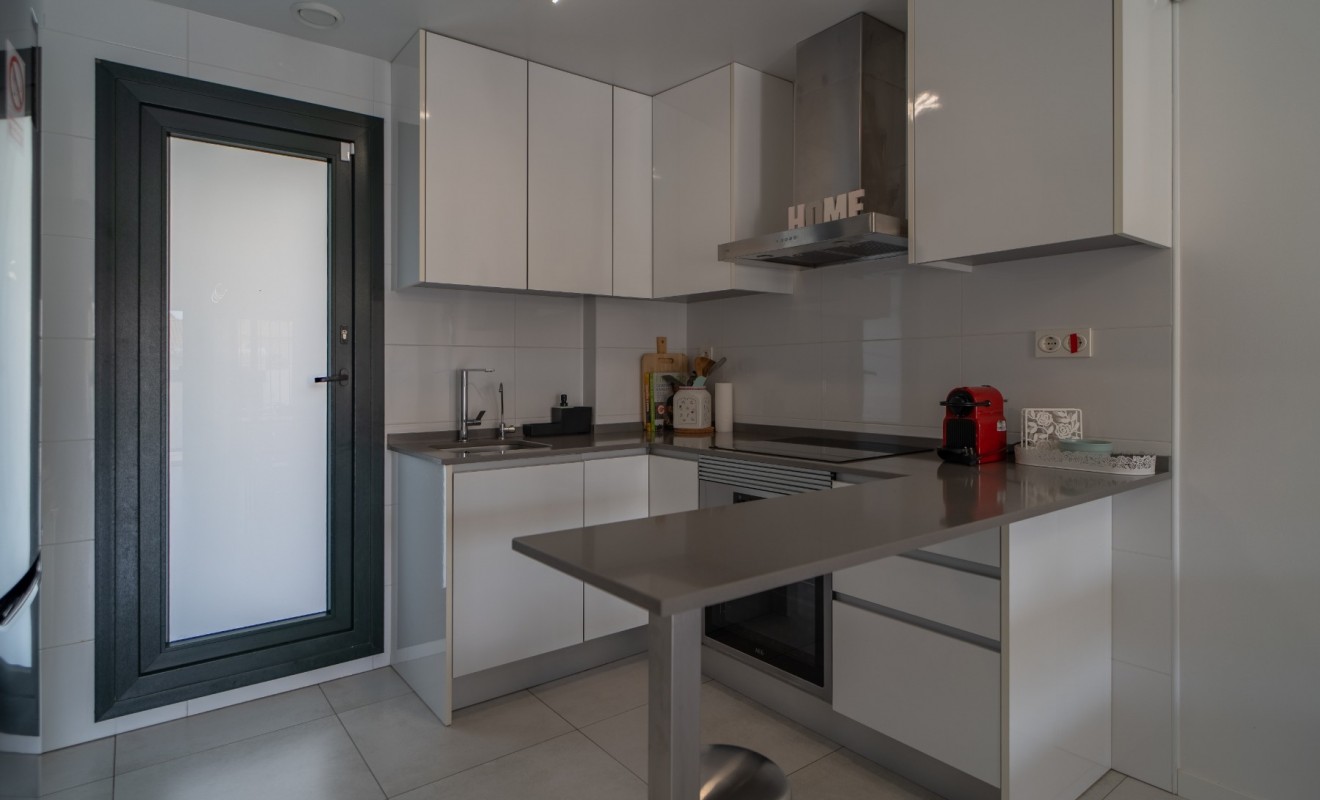 Wederverkoop - Apartment / flat - Pilar de la Horadada - Mil Palmeras