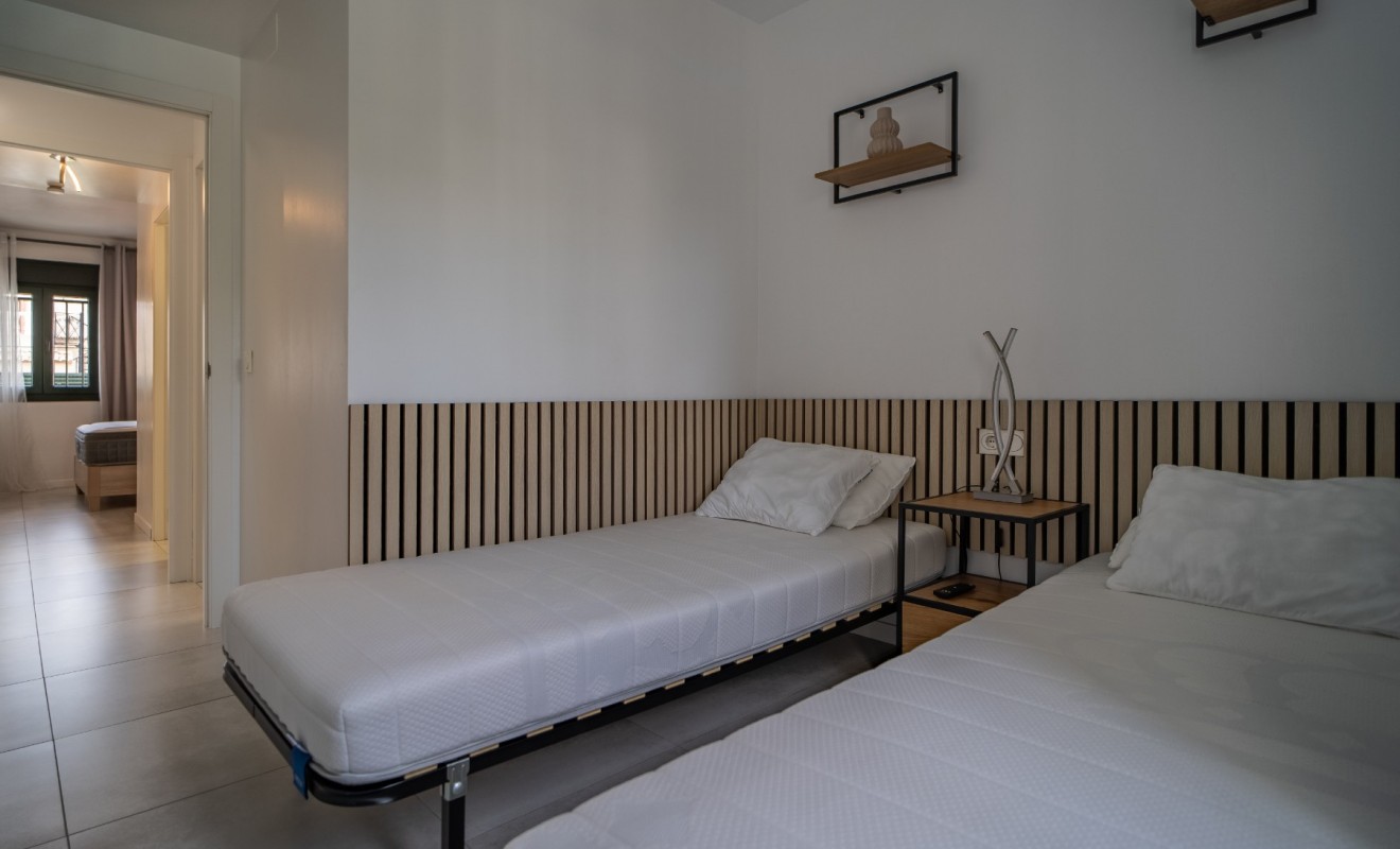 Wederverkoop - Apartment / flat - Pilar de la Horadada - Mil Palmeras
