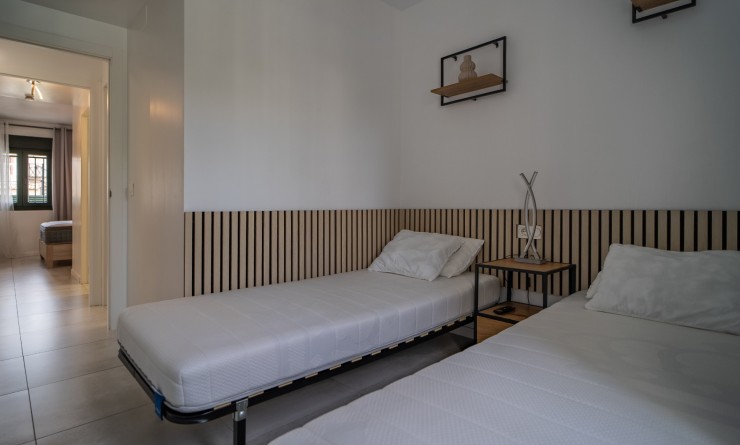 Wederverkoop - Apartment / flat - Pilar de la Horadada - Mil Palmeras