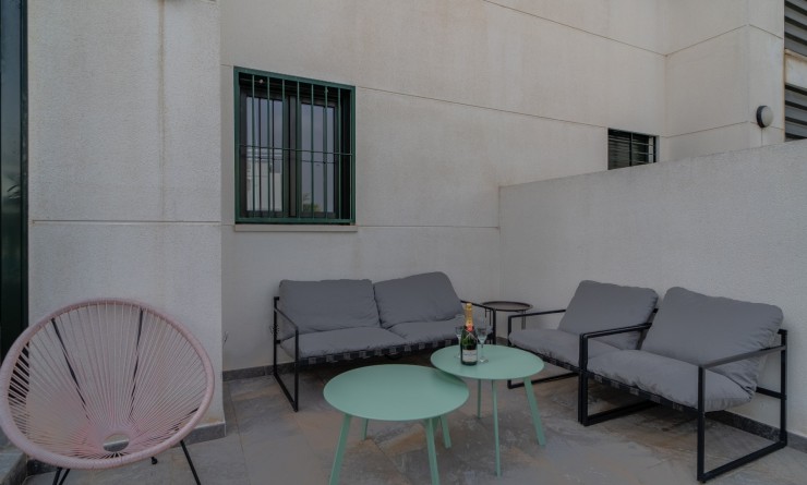 Wederverkoop - Apartment / flat - Pilar de la Horadada - Mil Palmeras