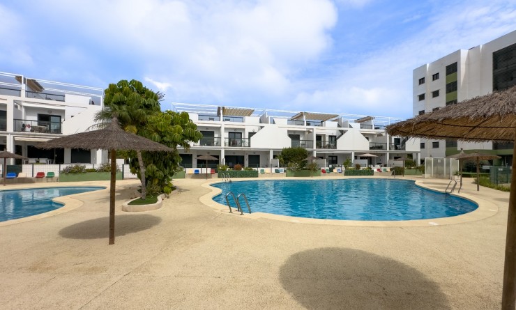 Wederverkoop - Apartment / flat - Pilar de la Horadada - Mil Palmeras
