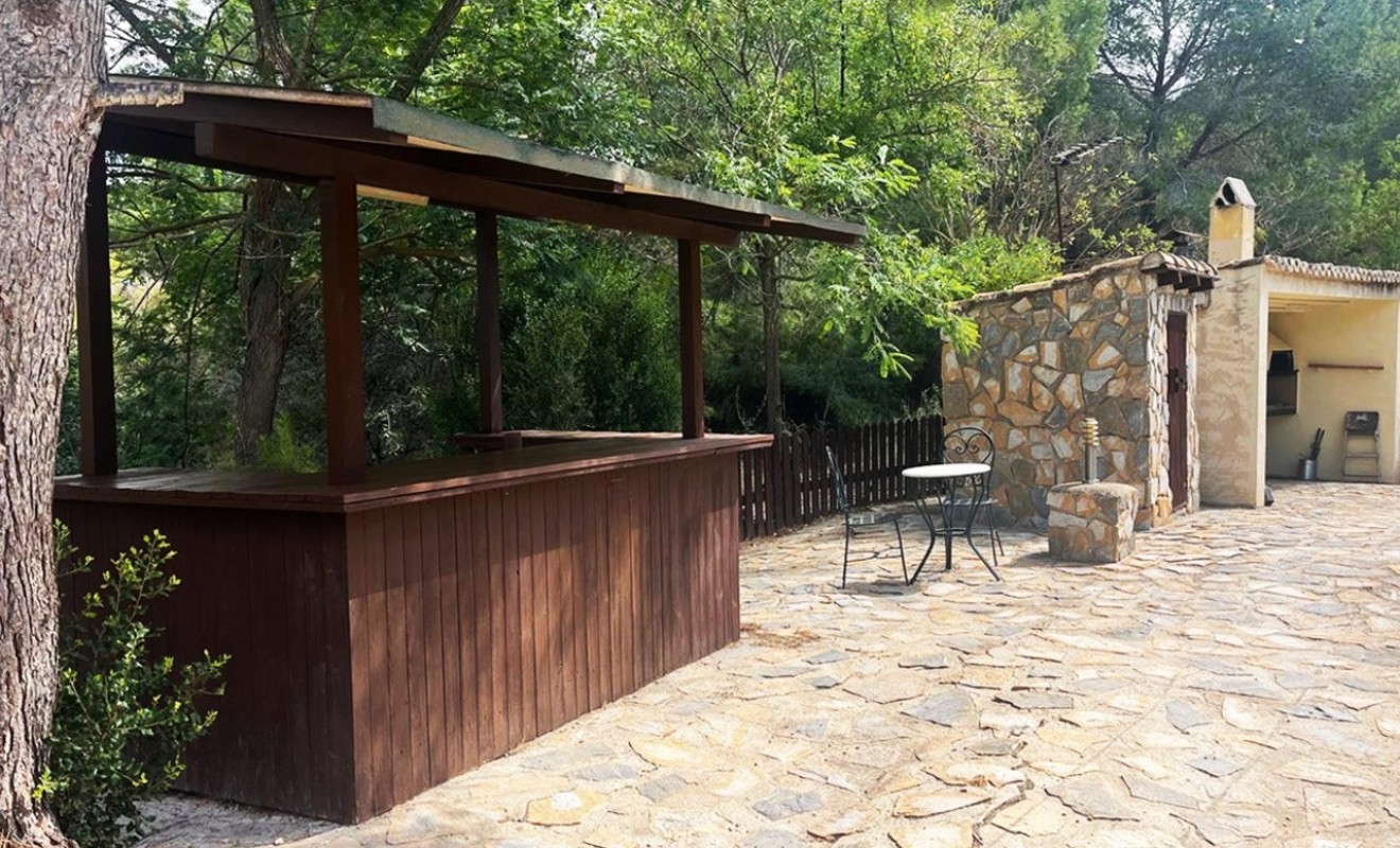 Revente - Finca - Gea Y Truyols