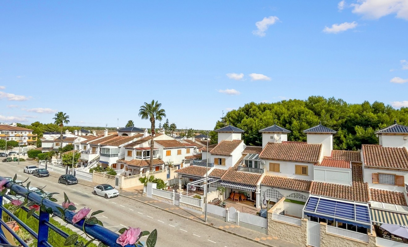 Sale - Apartment - Mil Palmeras
