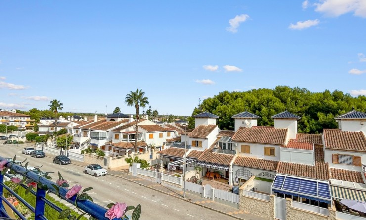 Sale - Apartment - Mil Palmeras