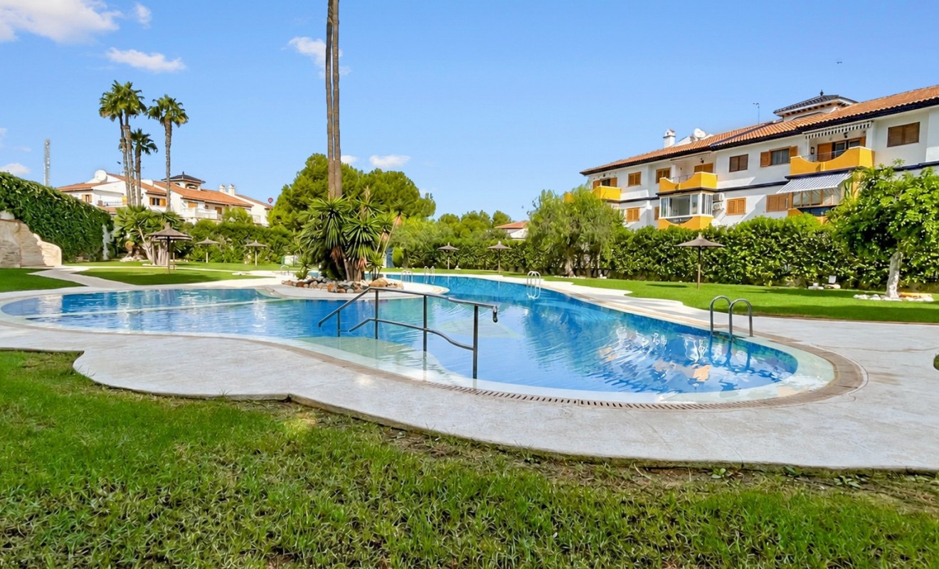 Sale - Apartment - Mil Palmeras