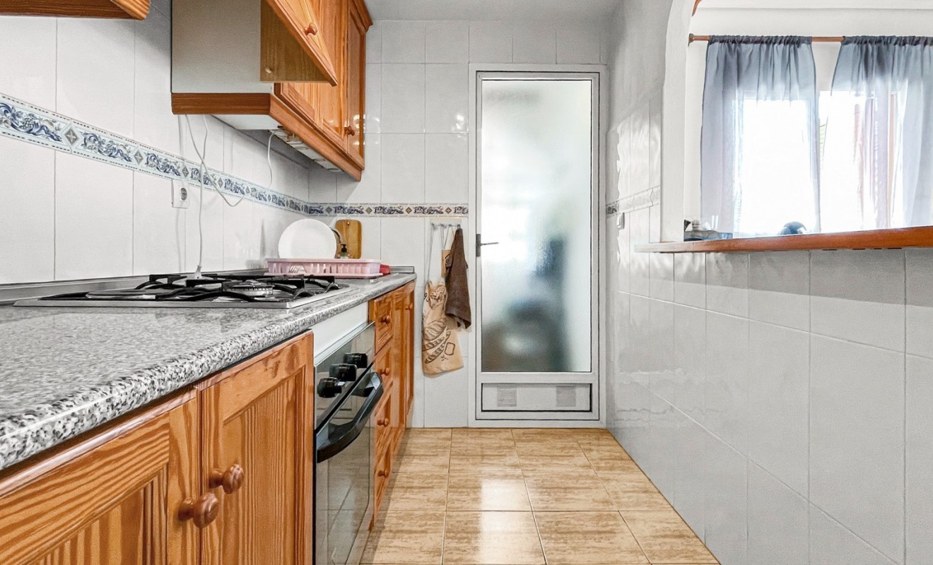 Sale - Apartment - Mil Palmeras