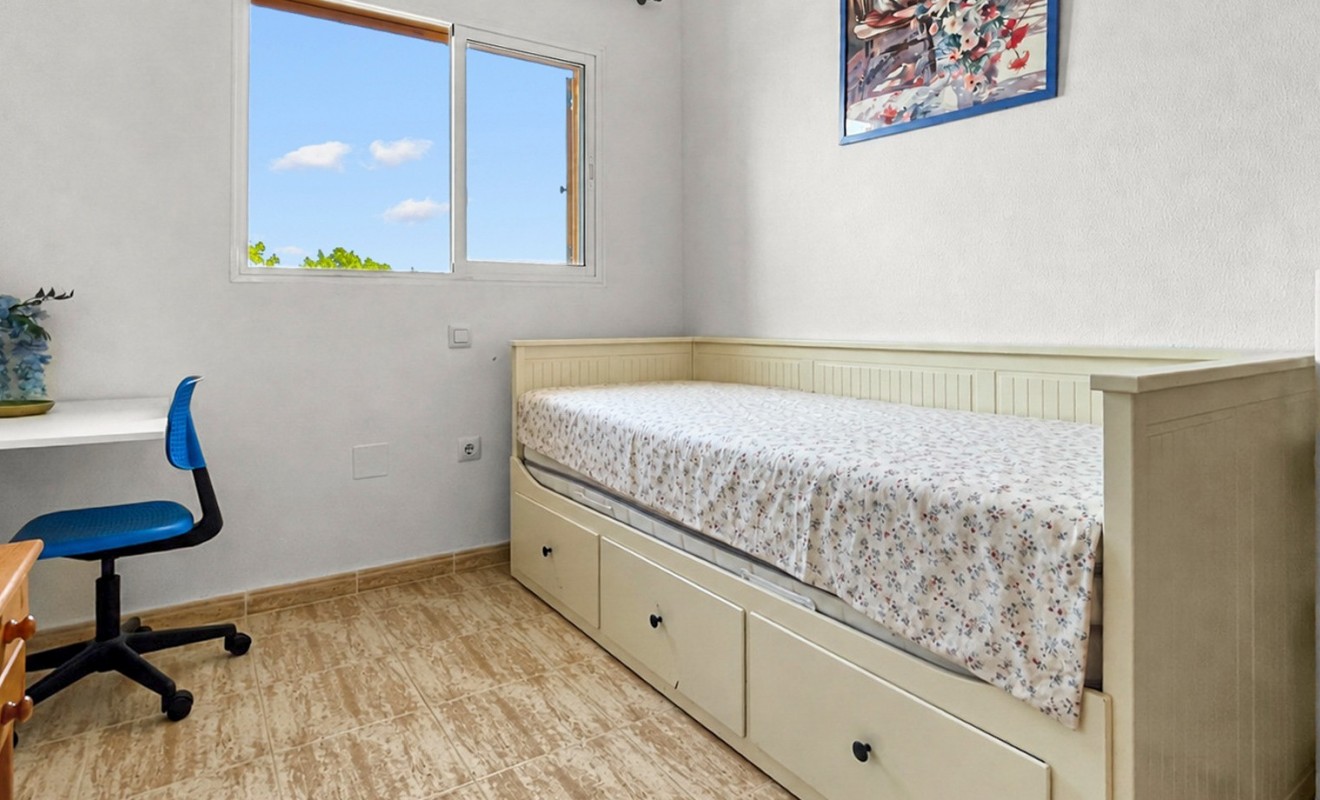 Sale - Apartment - Mil Palmeras