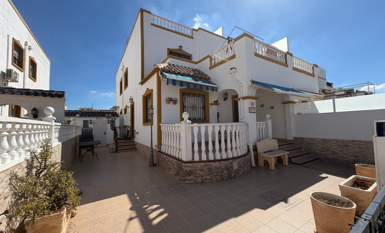 Wederverkoop - Herenhuis - Orihuela - Entre Naranjos Vistabella