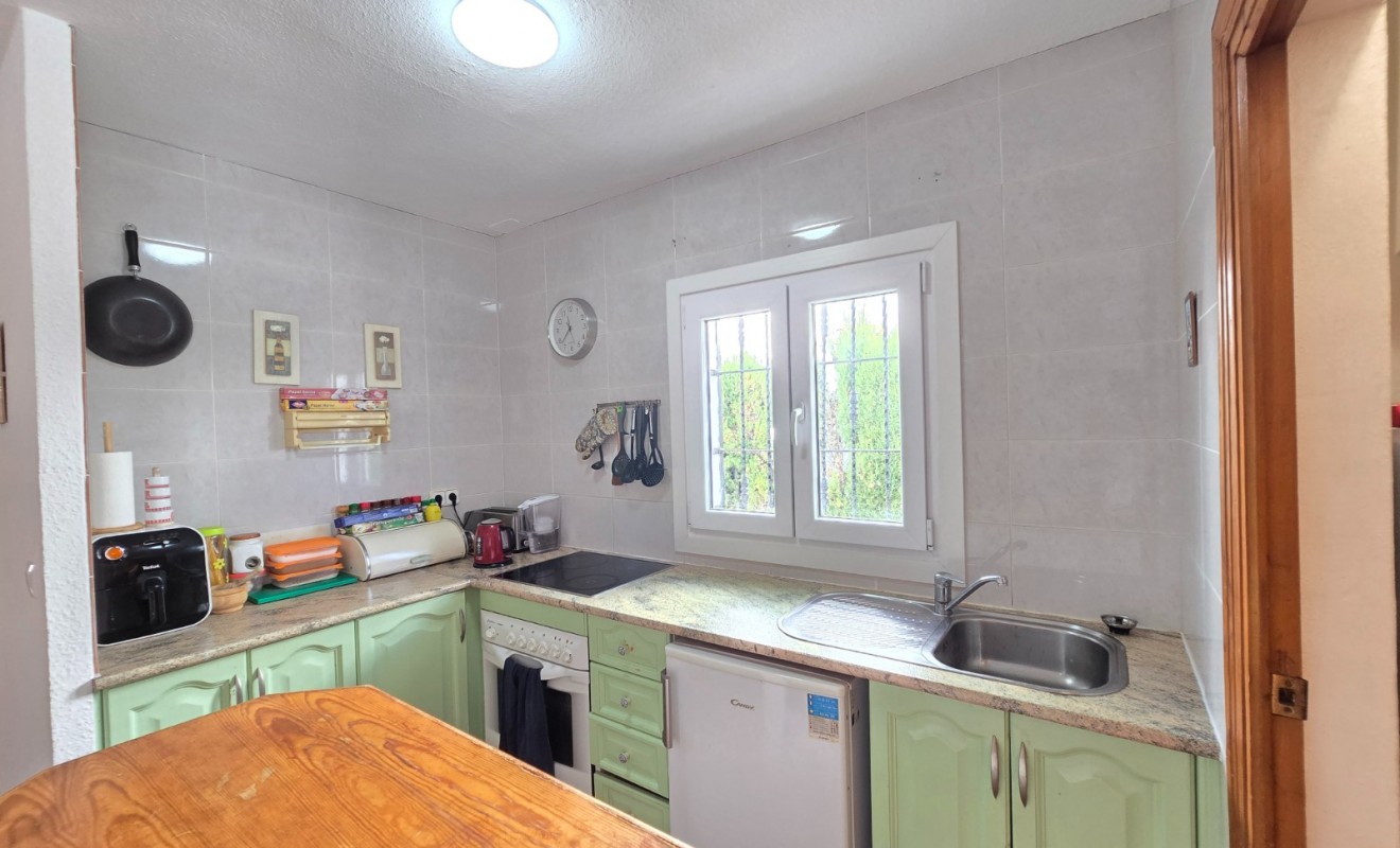 Wederverkoop - Townhouse * - Villamartin * - Los Dolses *