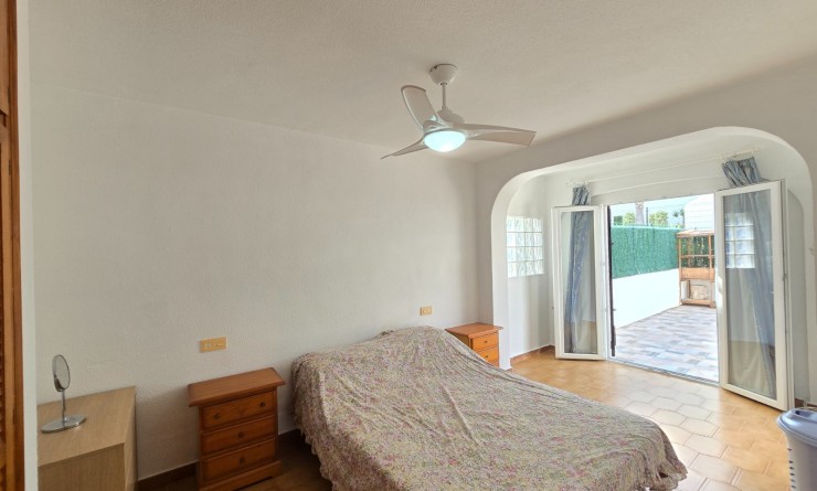 Wederverkoop - Townhouse * - Villamartin * - Los Dolses *
