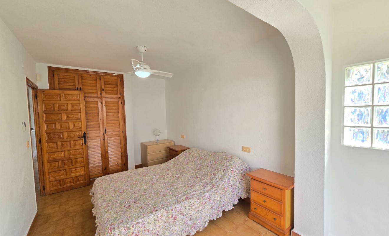 Wederverkoop - Townhouse * - Villamartin * - Los Dolses *