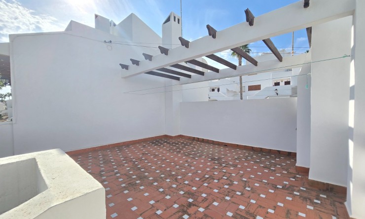 Wederverkoop - Townhouse * - Villamartin * - Los Dolses *
