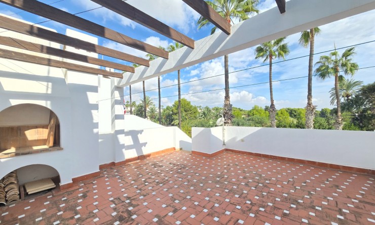 Wederverkoop - Townhouse * - Villamartin * - Los Dolses *