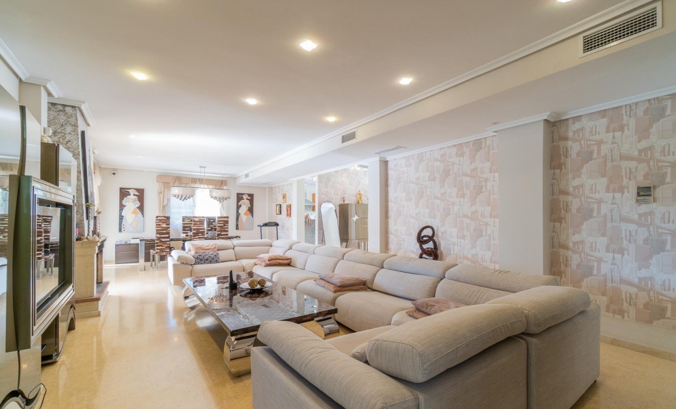 Sale - Villa - Torrevieja - Torre la mata