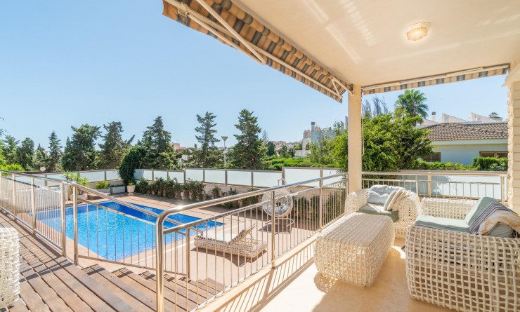 Sale - Villa - Torrevieja - Torre la mata