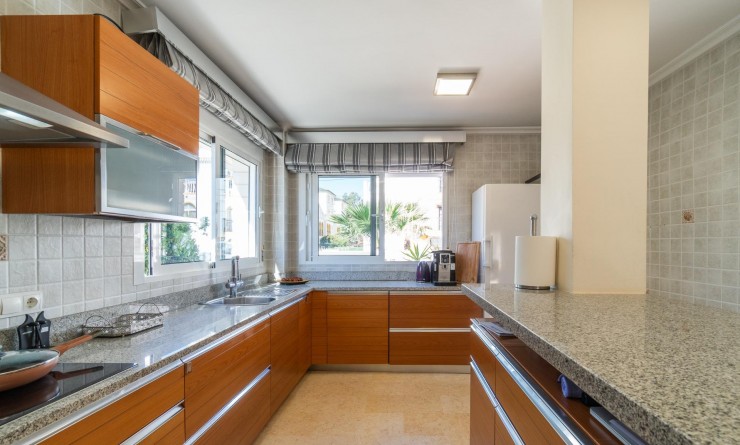 Sale - Villa - Torrevieja - Torre la mata
