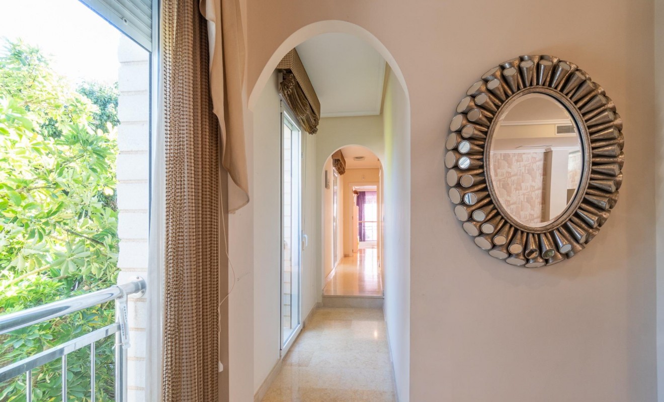 Sale - Villa - Torrevieja - Torre la mata